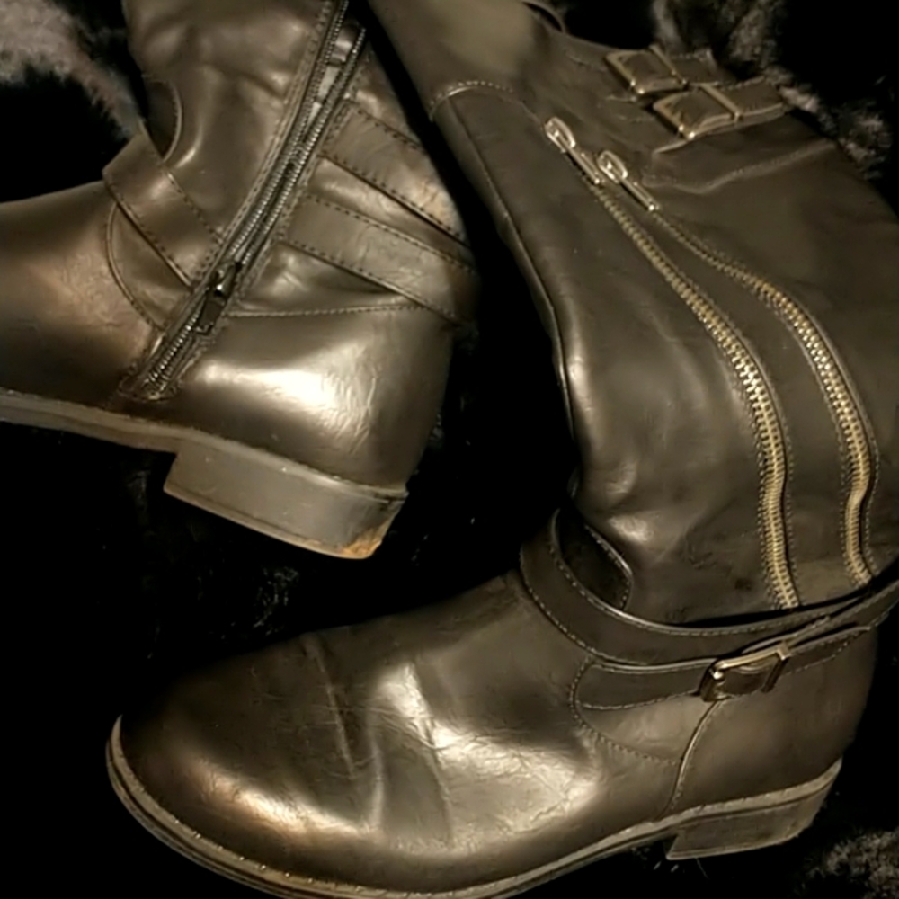Women's boots